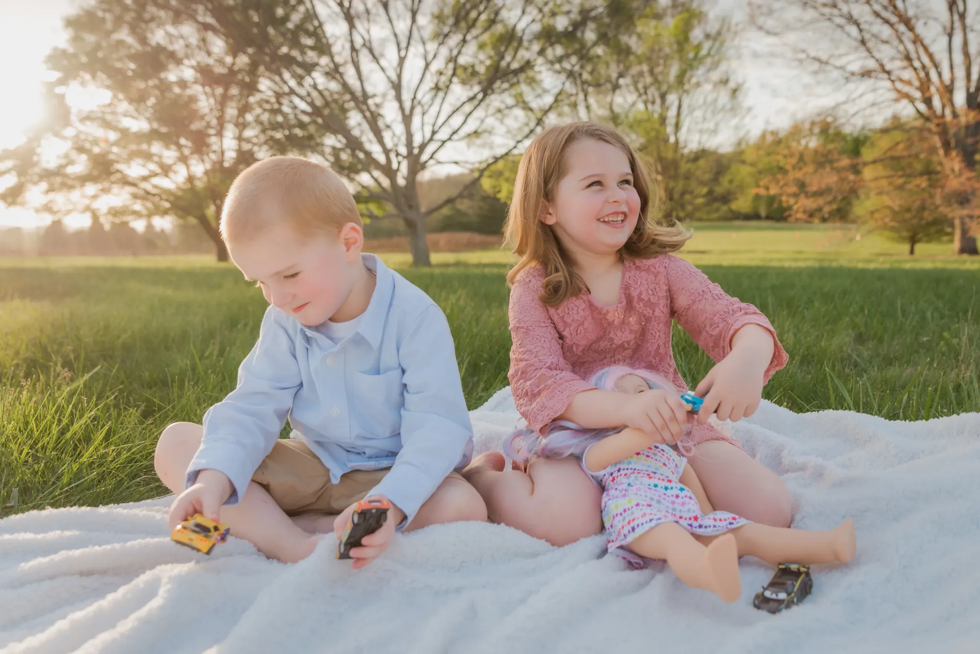Family session by Laura Christine Photography in Louisville, Kentucky