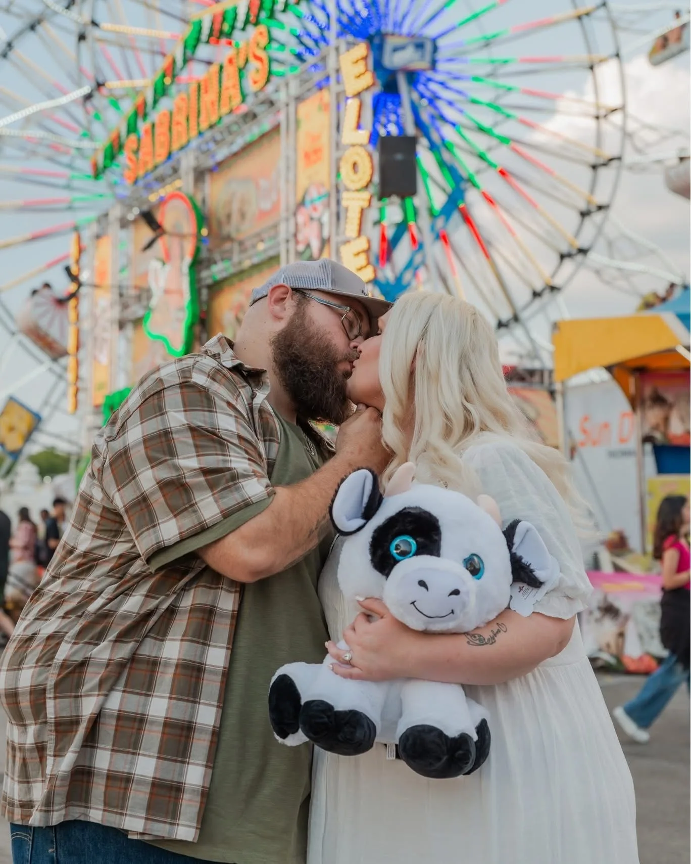 Couples portrait by Laura Christine Photography in Louisville, Kentucky