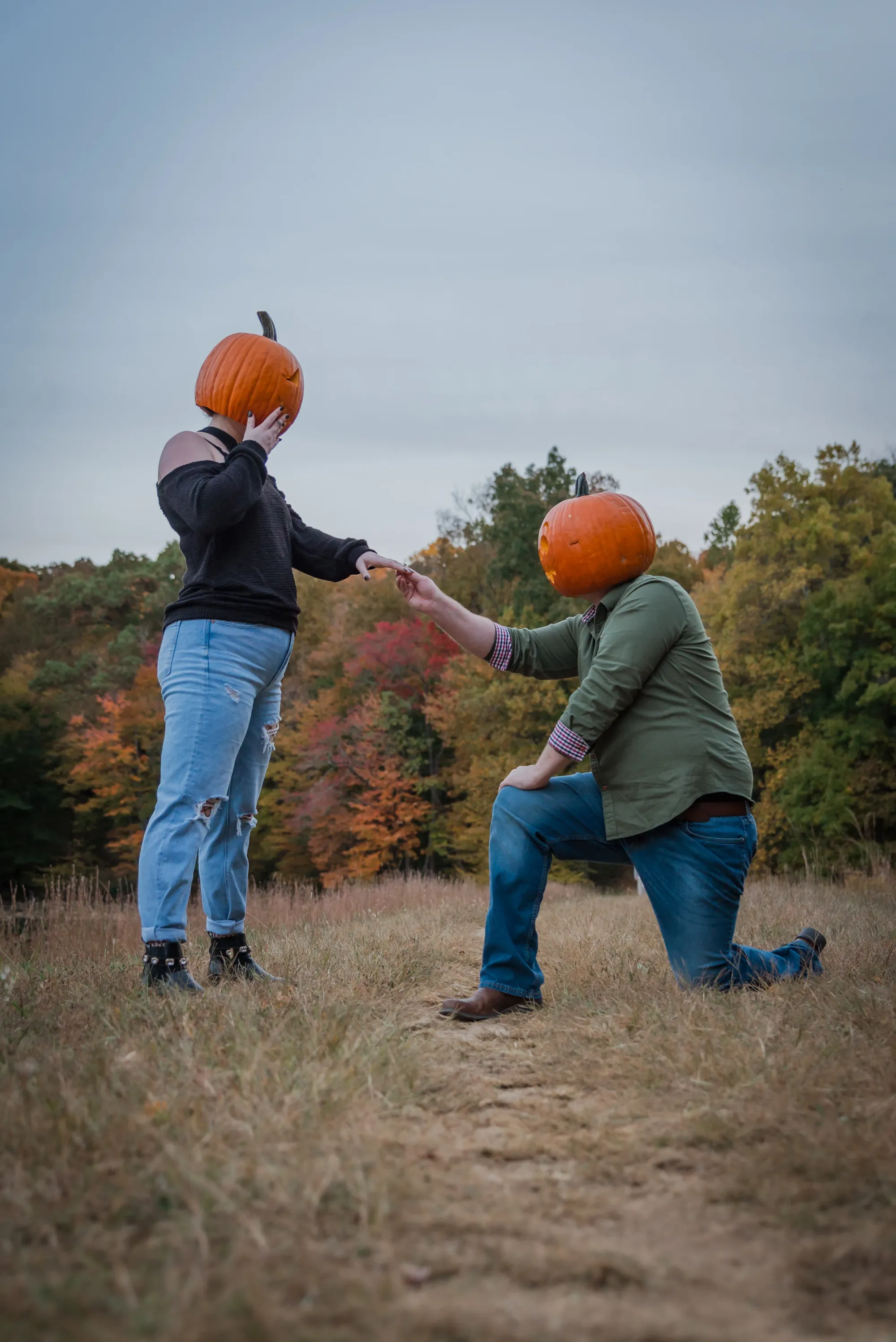 Engagement photography by Laura Christine Photography in Louisville, Kentucky