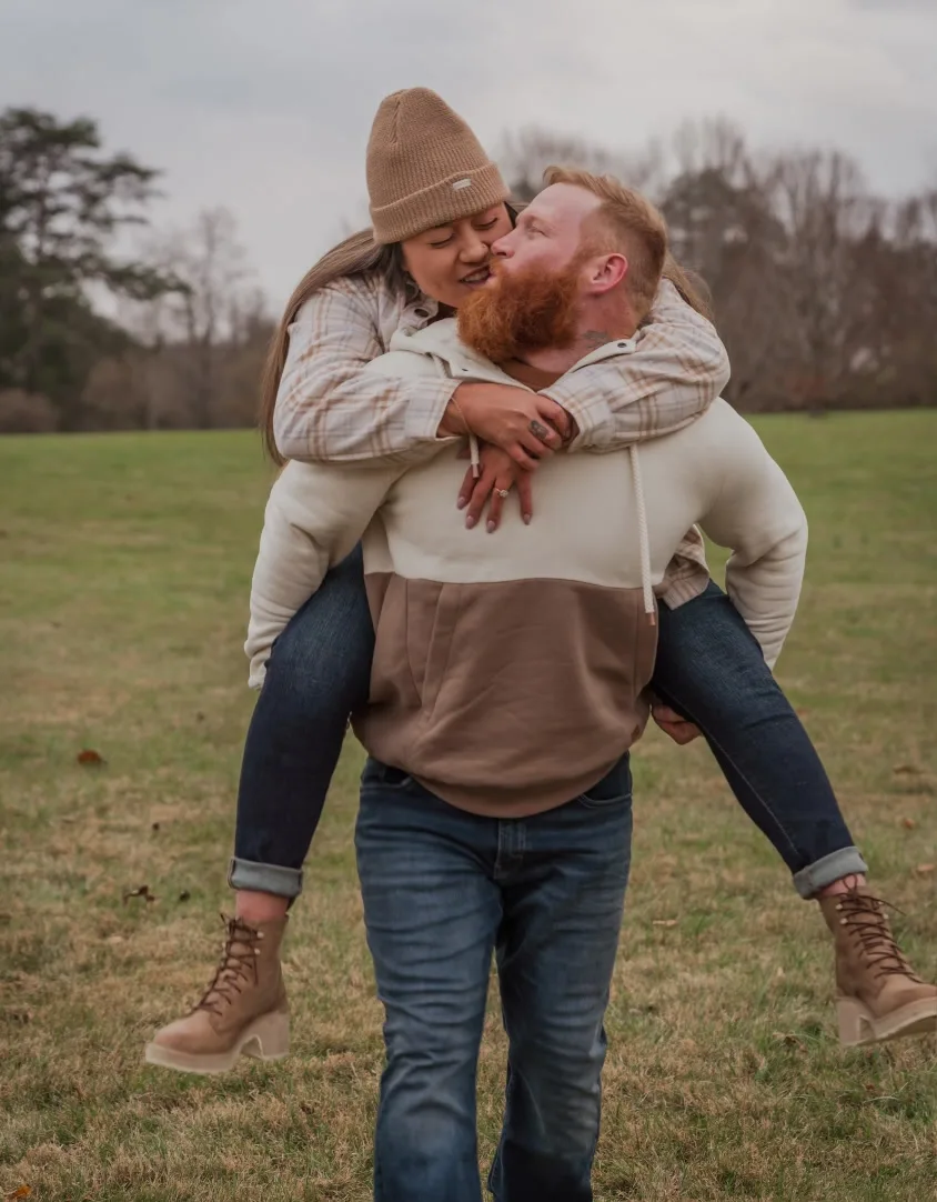 Couples session by Laura Christine Photography in Louisville, Kentucky