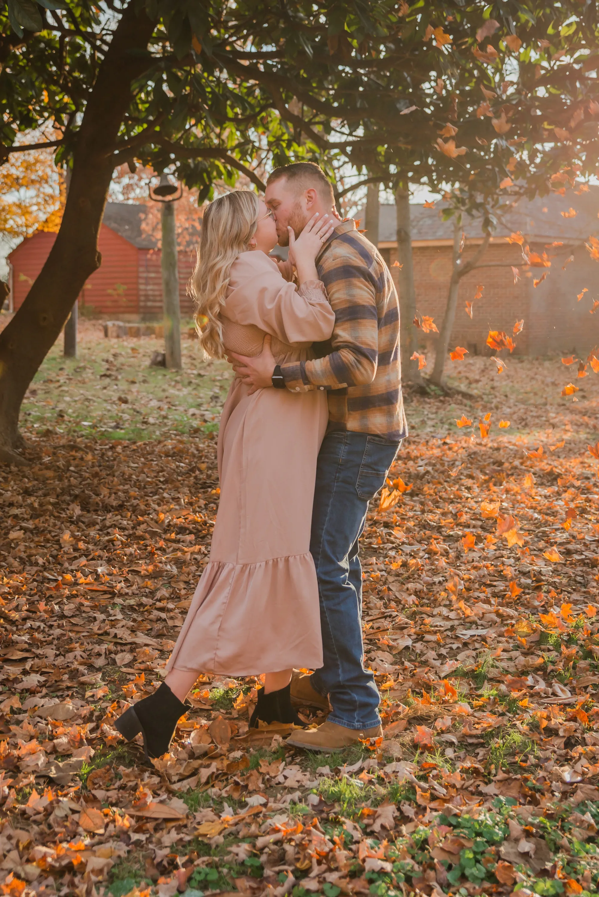 Couples portrait by Laura Christine Photography in Louisville, Kentucky