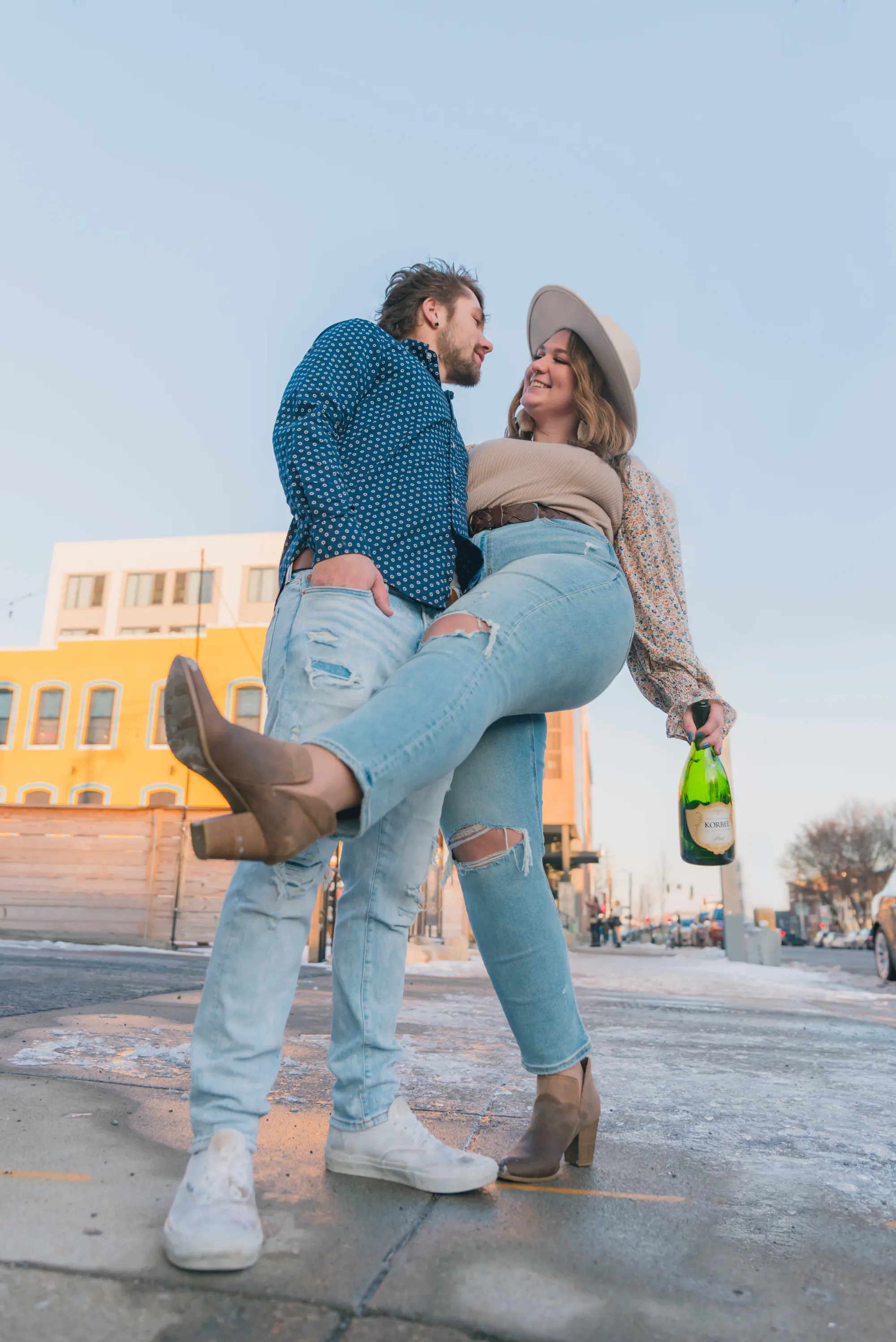 Couples portrait by Laura Christine Photography in Louisville, Kentucky