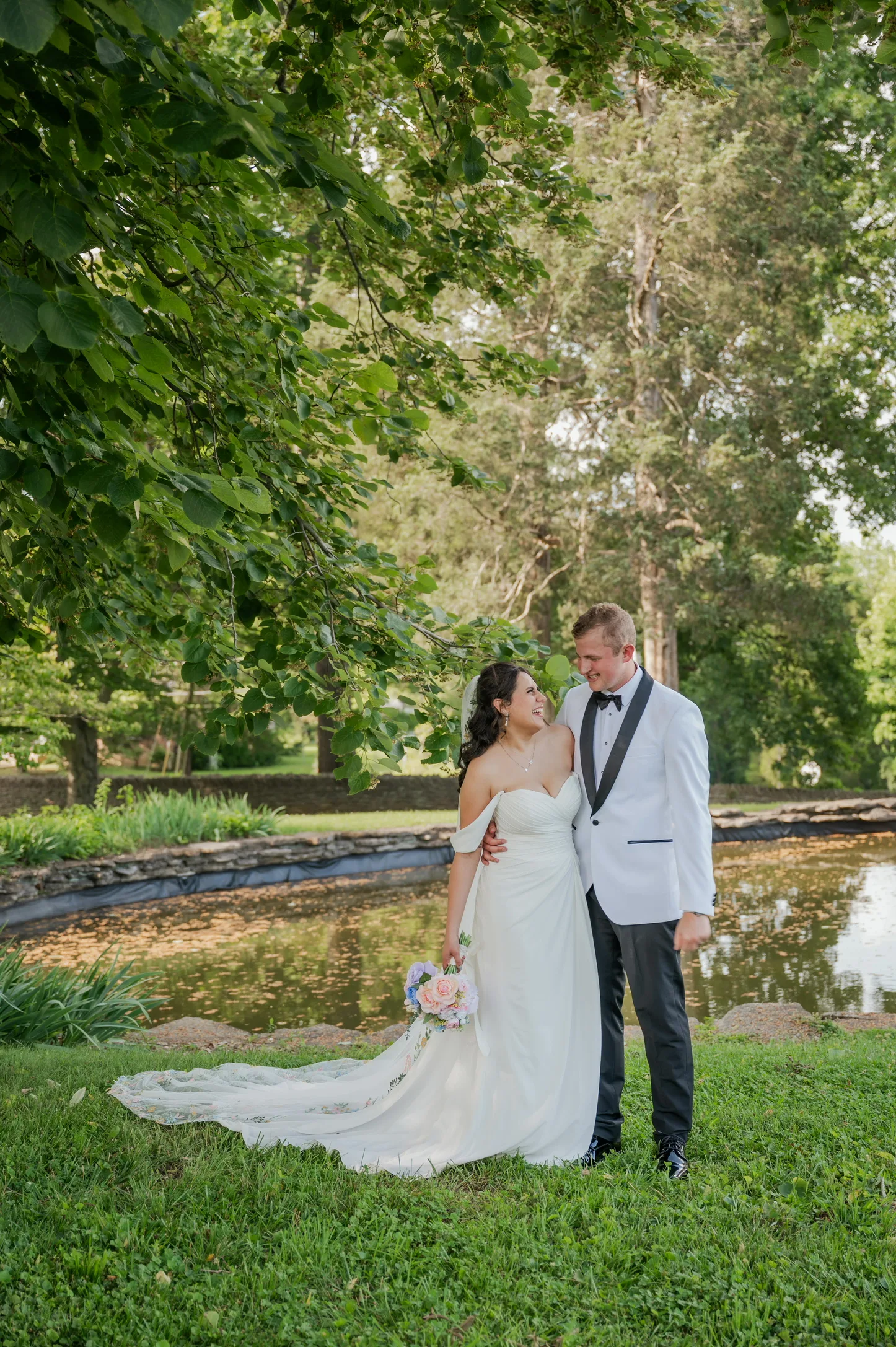 Wedding ceremony by Laura Christine Photography in Louisville, Kentucky