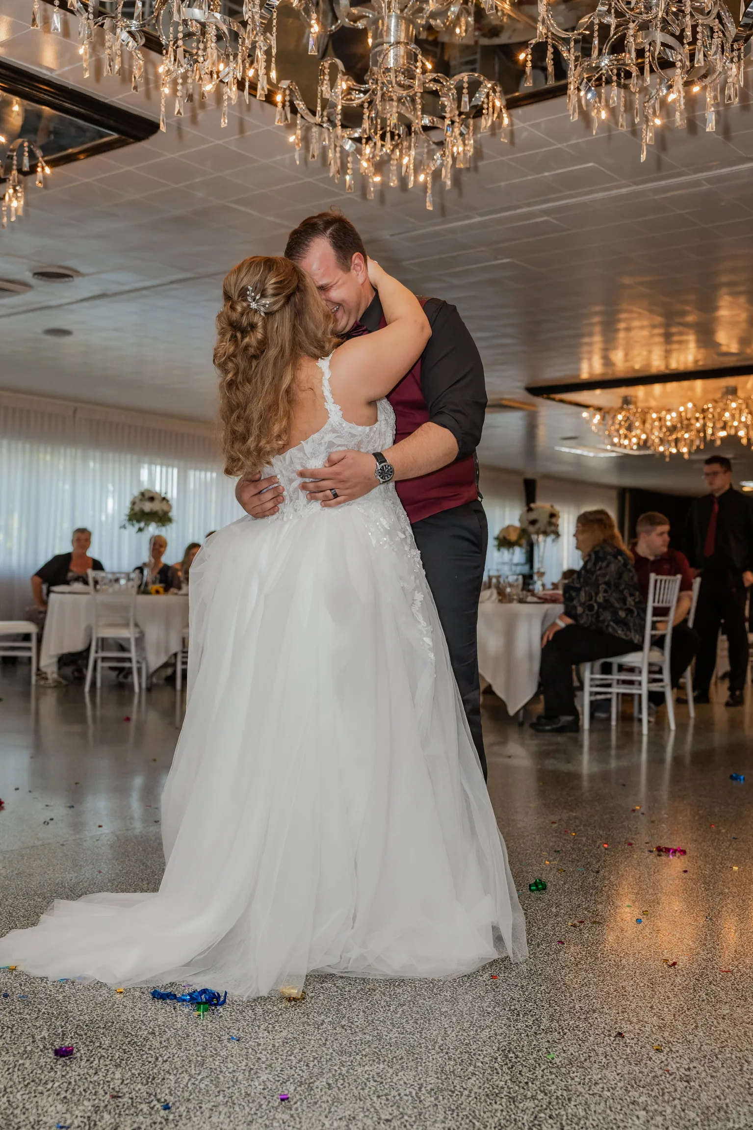 Wedding reception by Laura Christine Photography in Louisville, Kentucky