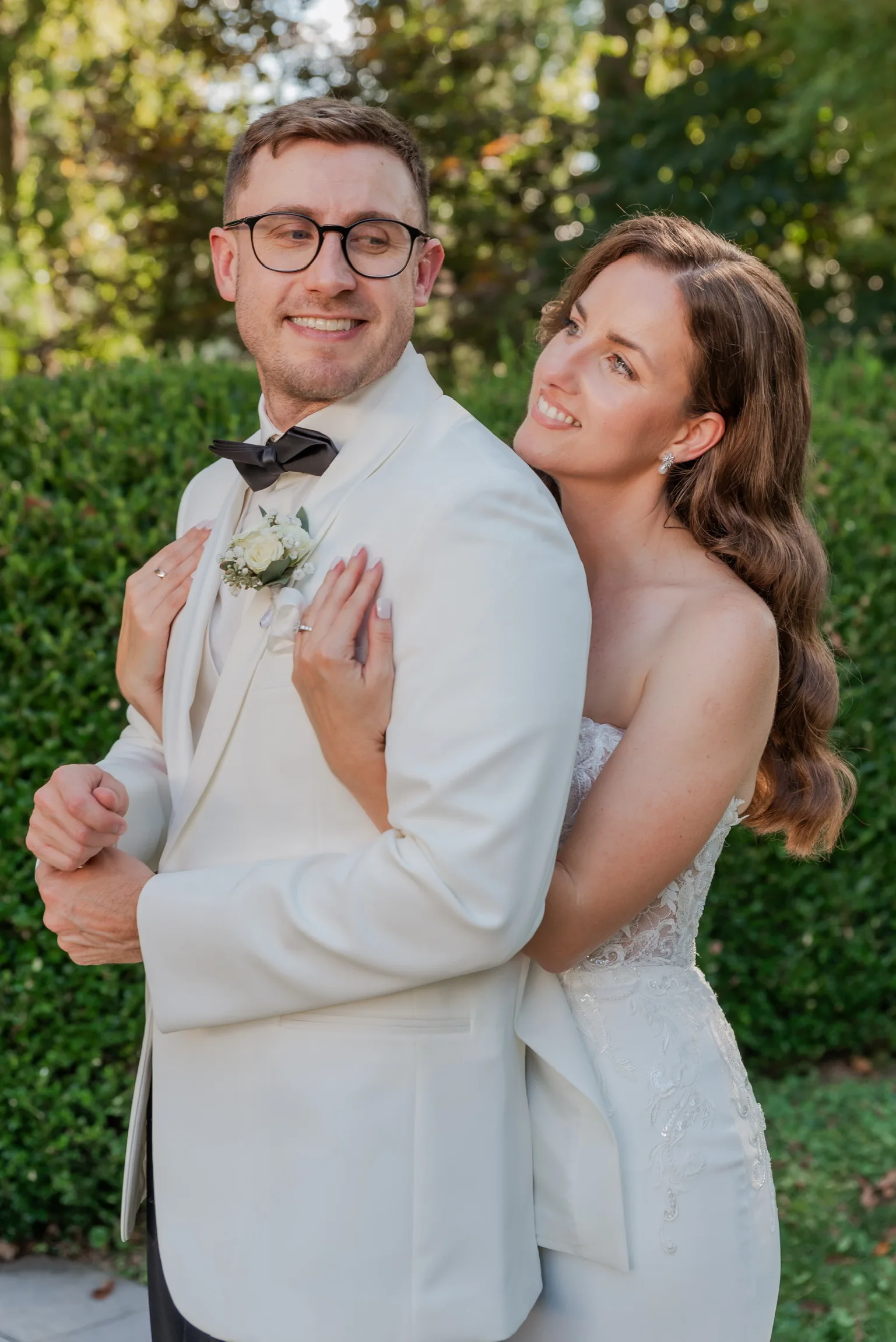 Wedding celebration by Laura Christine Photography in Louisville, Kentucky