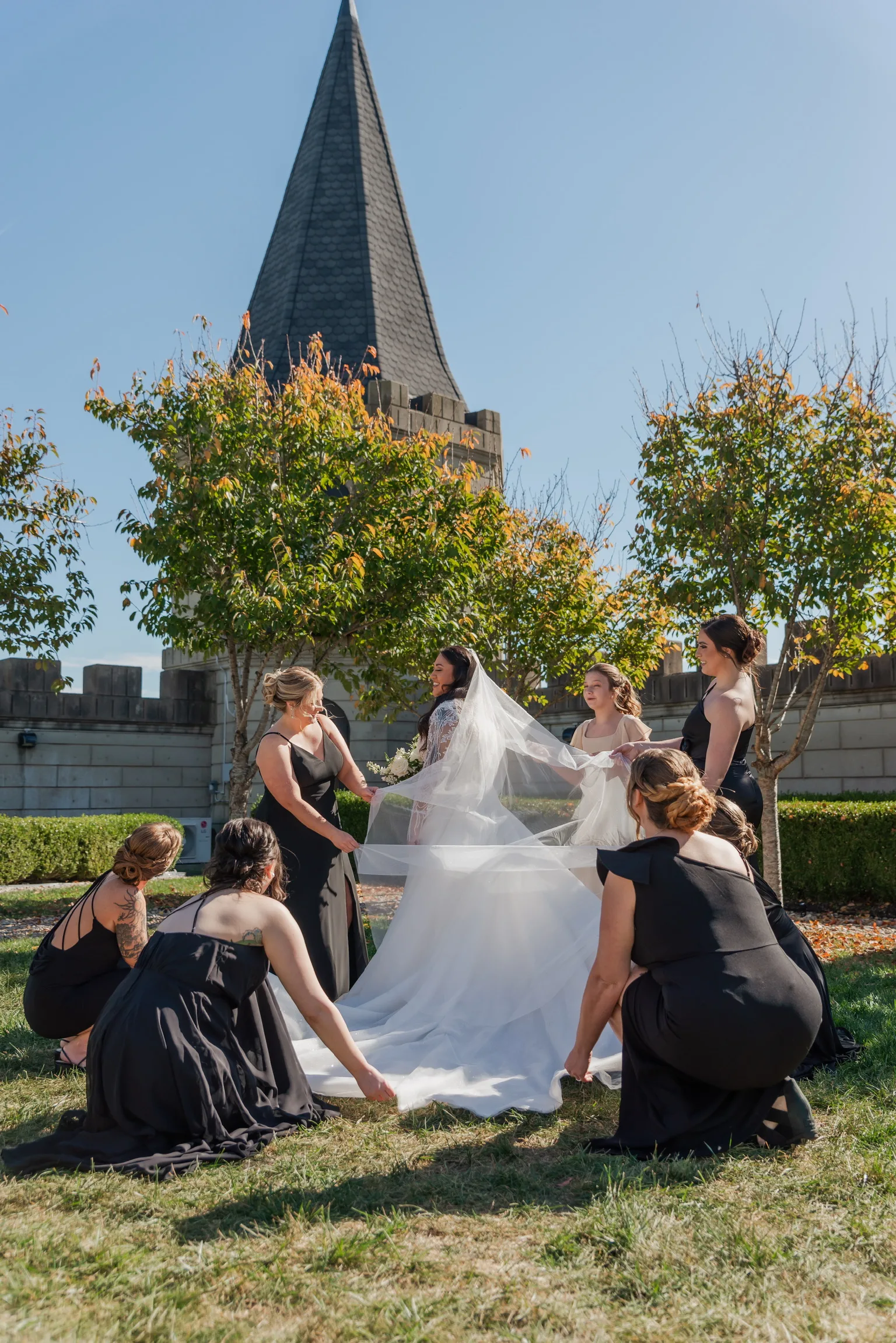 Bridal portrait by Laura Christine Photography in Louisville, Kentucky