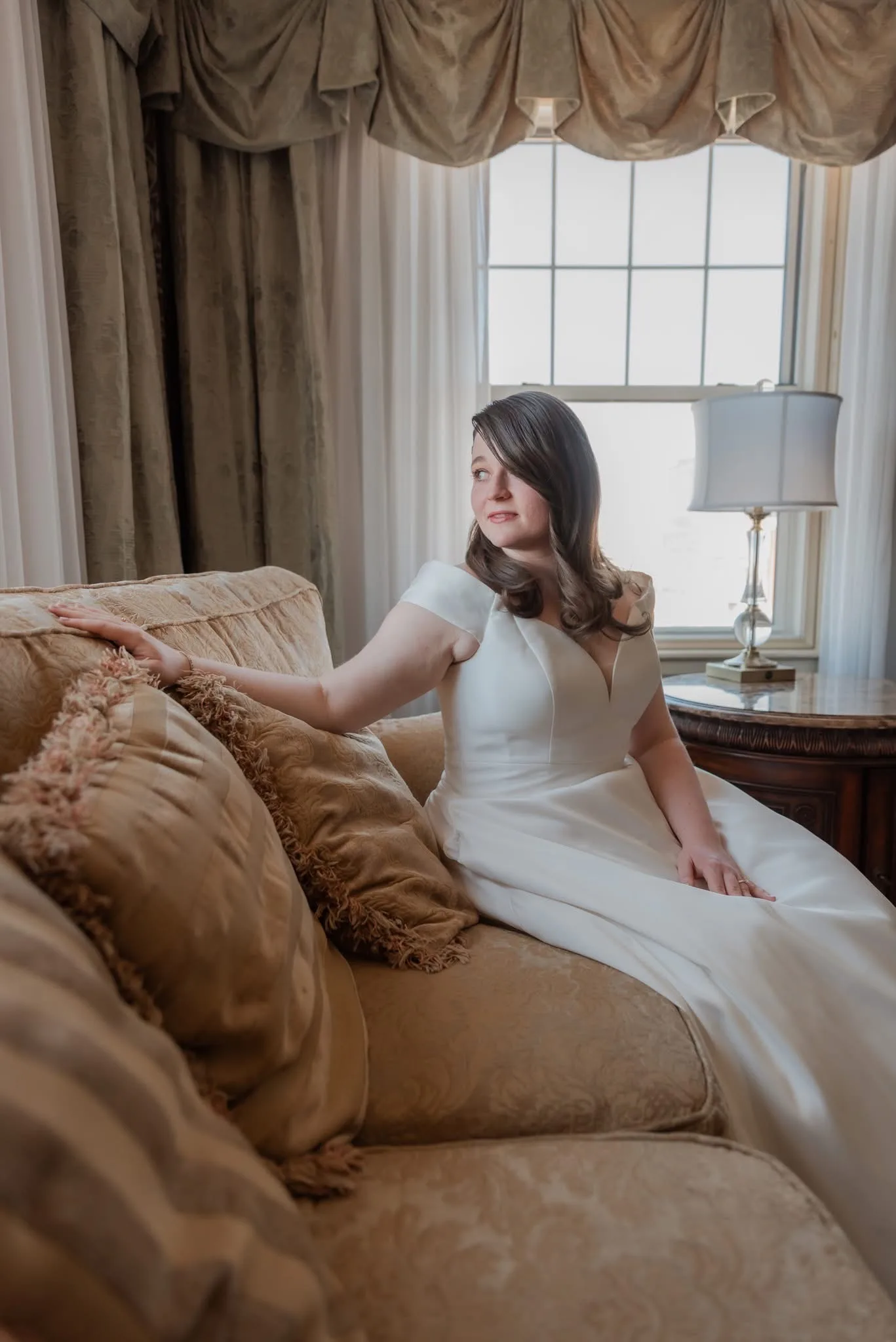Wedding moment by Laura Christine Photography in Louisville, Kentucky