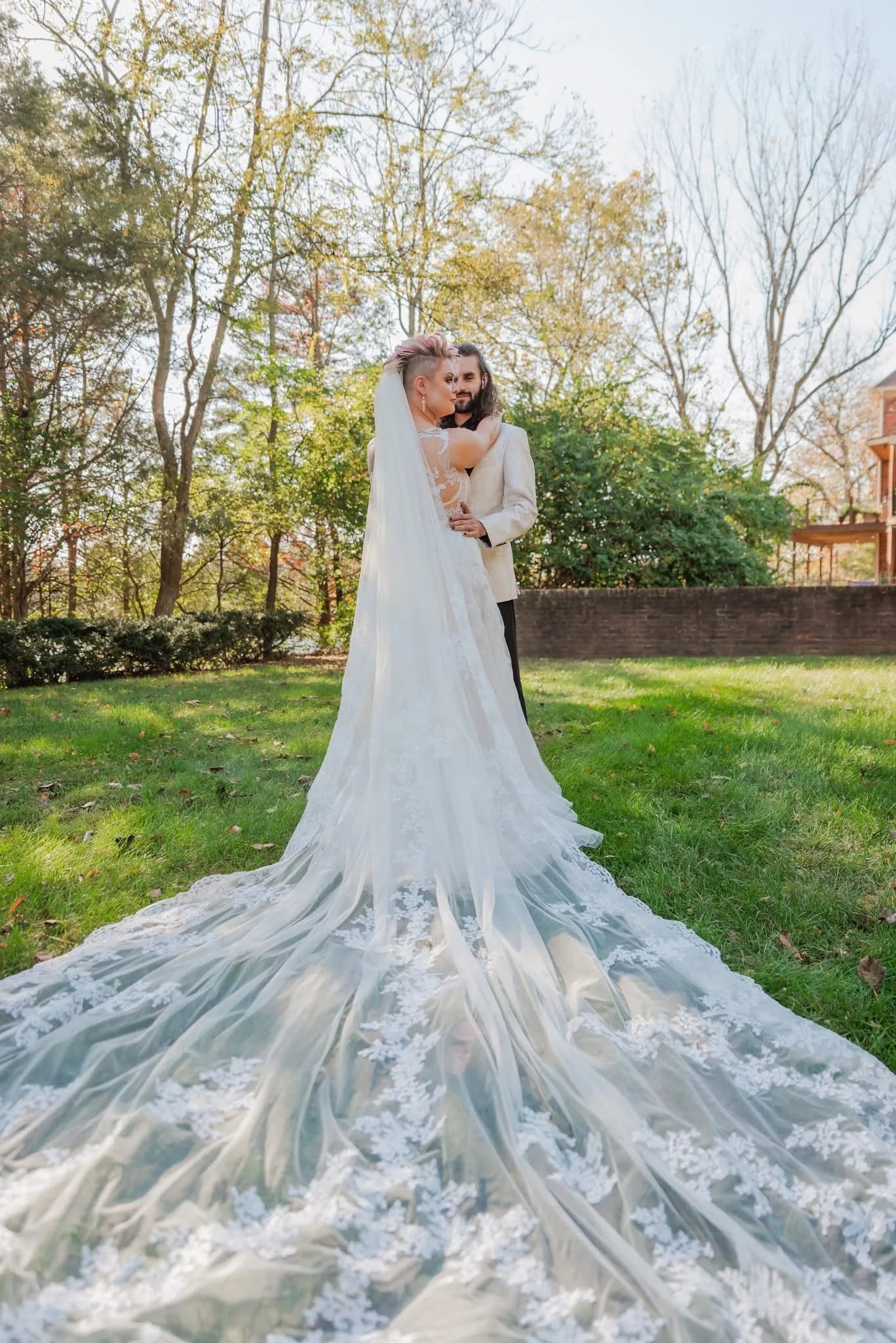 Bridal portrait by Laura Christine Photography in Louisville, Kentucky