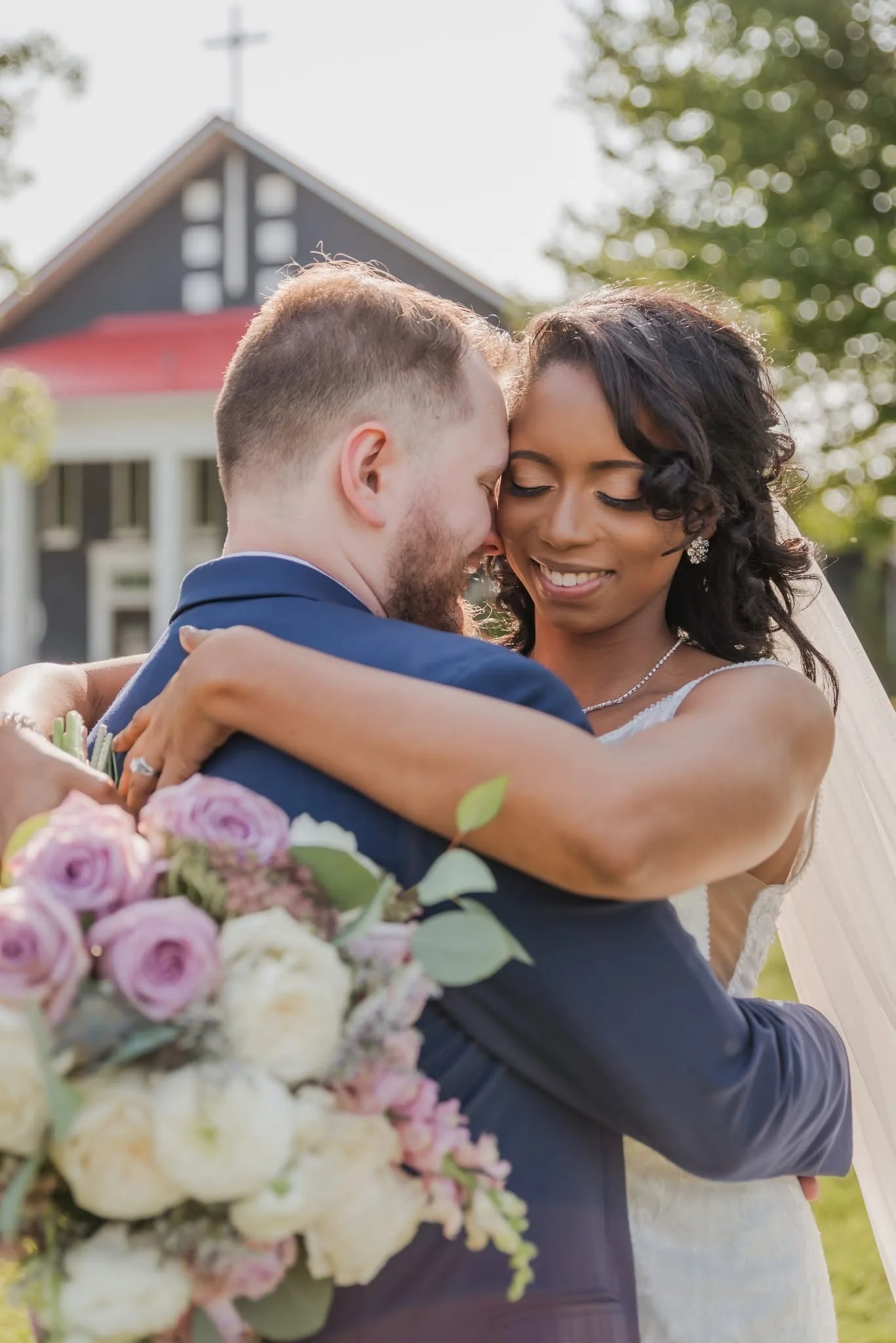Wedding portrait by Laura Christine Photography in Louisville, Kentucky