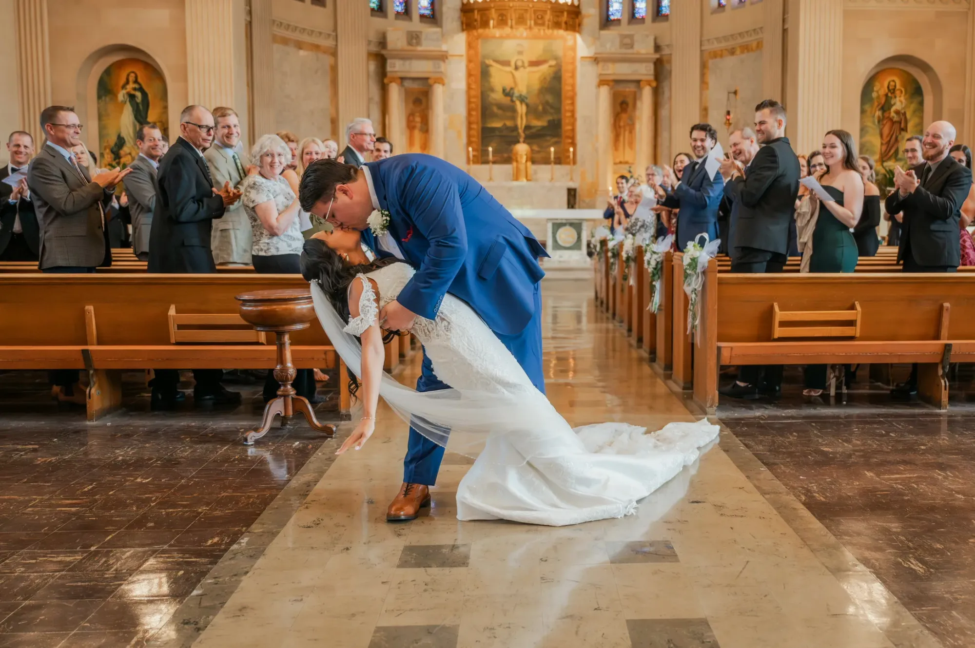 Wedding reception by Laura Christine Photography in Louisville, Kentucky