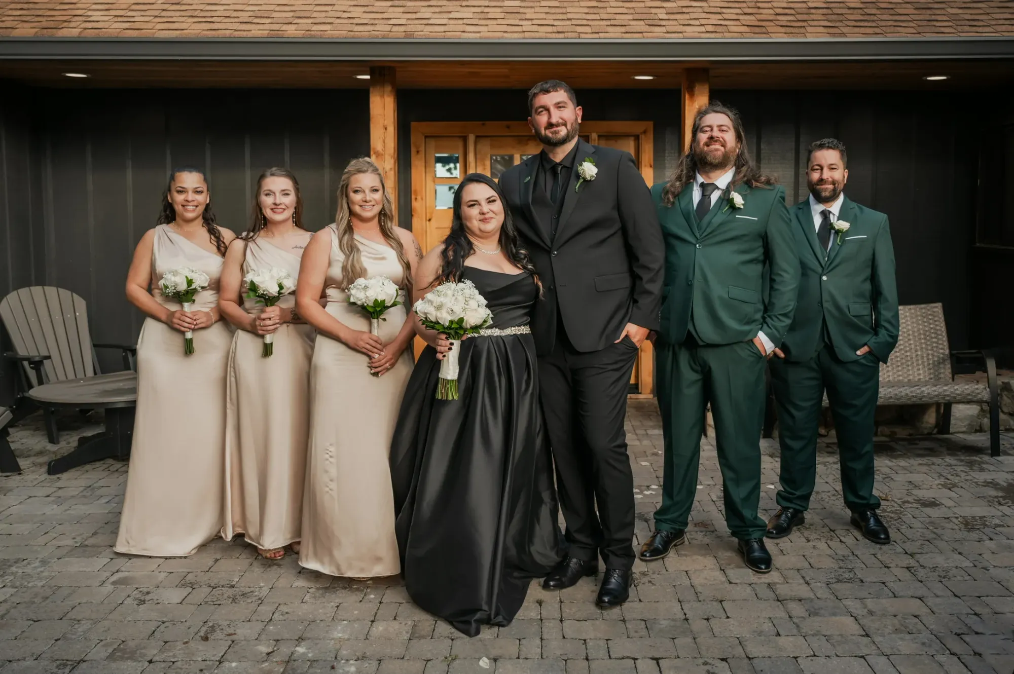 Wedding portrait by Laura Christine Photography in Louisville, Kentucky