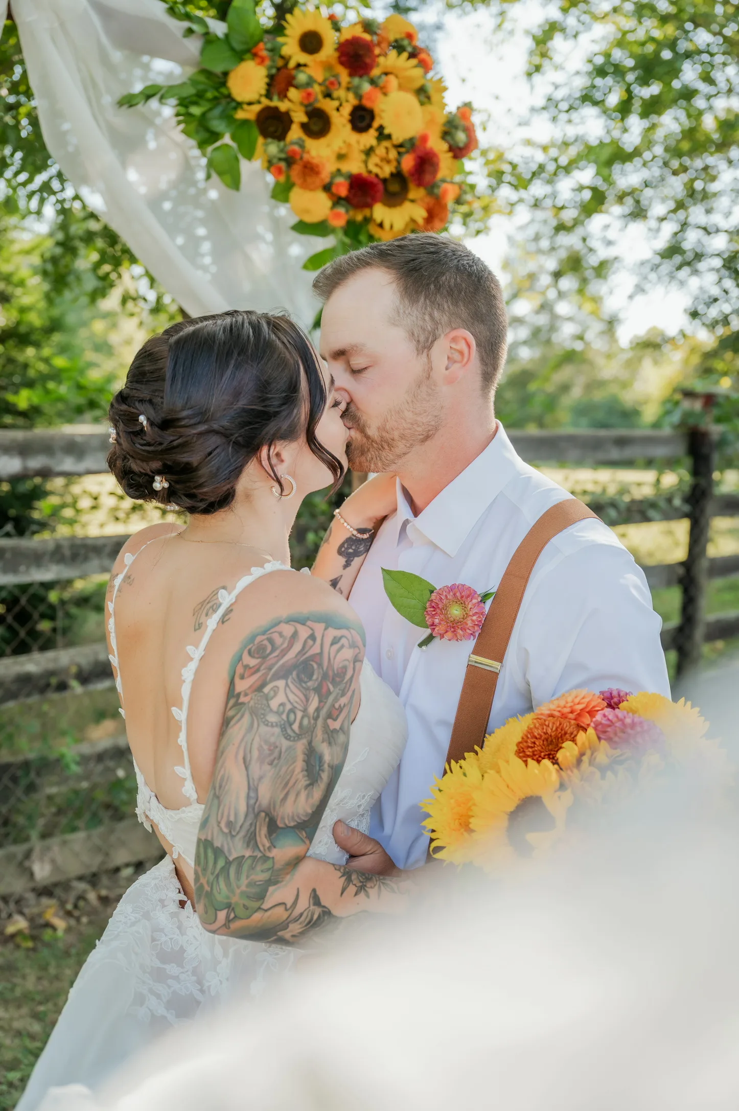 Wedding portrait by Laura Christine Photography in Louisville, Kentucky
