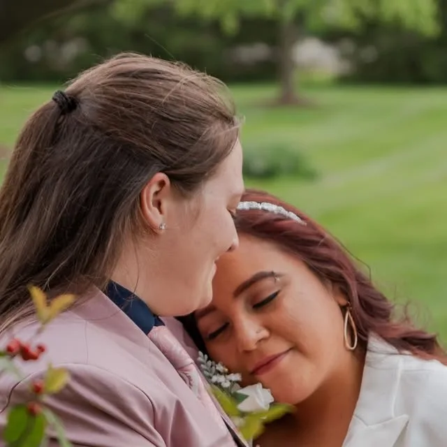 Congratulations, Mrs. and Mrs. Mike! I’m so honored to have been a part of your special day! I loved all of the details that were truly unique to the two of you 🥰 

Enjoy your sneak peek, and have…