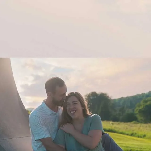 Camille and Alex sittin' in a tree, k-i-s-s-i-n-g 🥰

These two cuties are getting married in August! We had a blast walking around @bernheimforest for their engagement session. I can't wait to…