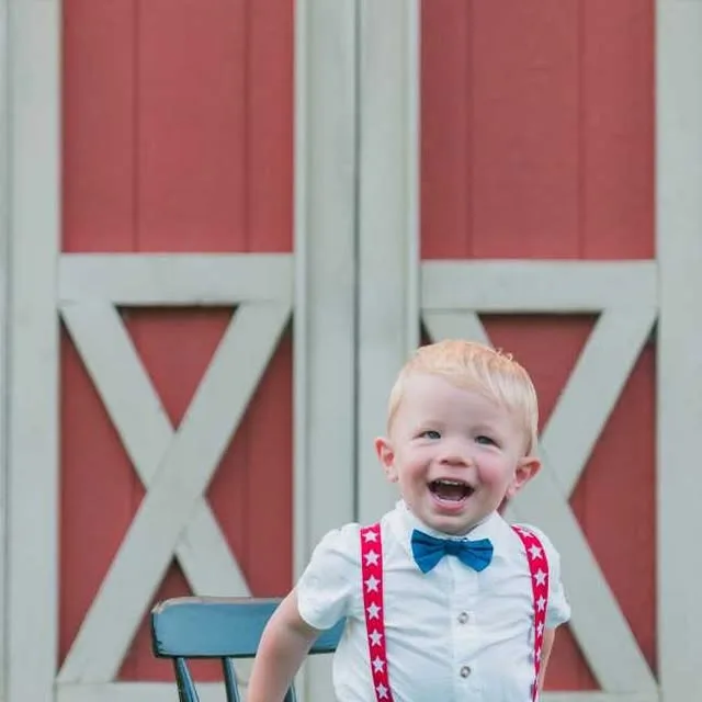 This little cutie got baptized and had a mini session all in the same day! I've been lucky enough to snap photos of him every 6 months of his life so far. I hope that trend continues 🥰
.
.
.
.…
