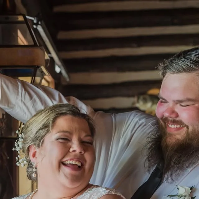Congratulations to Mr. and Mrs. Hoke! Saturday was a picture perfect day, and I’m so honored to have been apart of it. 

I can’t wait to edit everything! For now, enjoy this little sneak peek 🥰…
