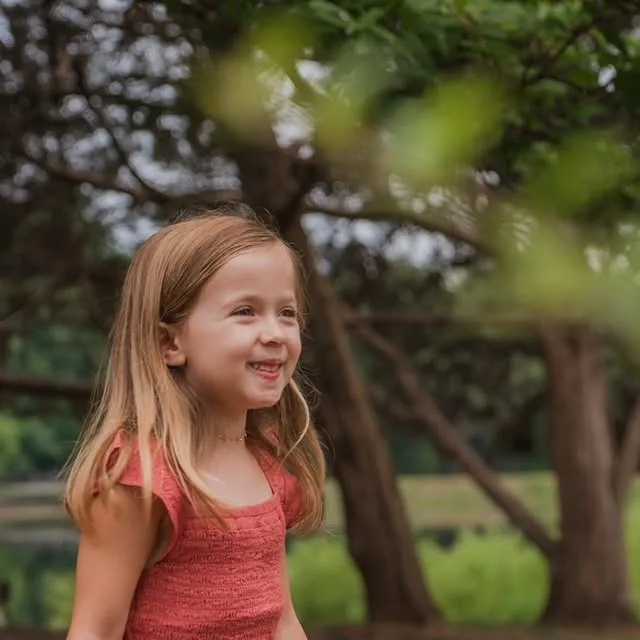 During the Hardy's family session we talked a lot about unicorns, climbed a tree, and nailed the synchronized jumping photo! We had so much fun, the kids asked me to come home with them at the end 🥰…