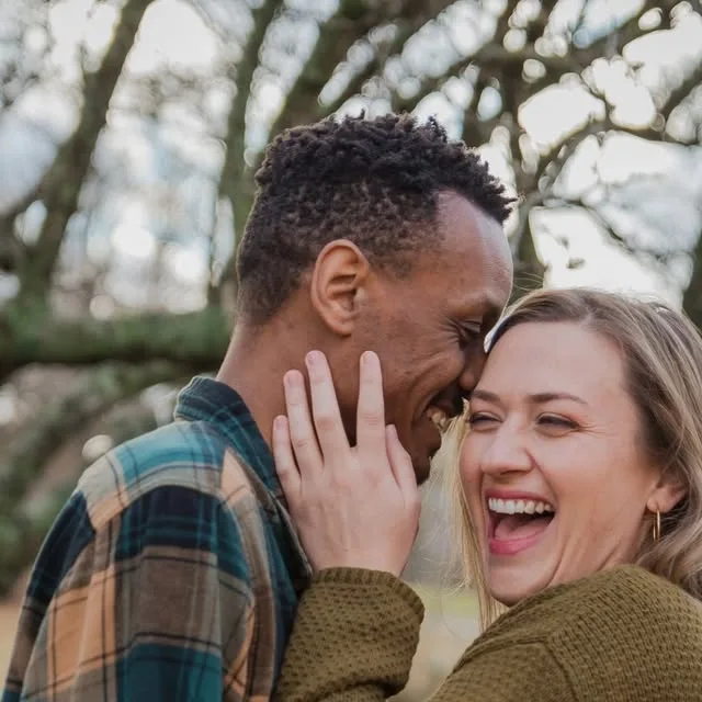What do you all think I told him to whisper to her? 😂 📸

I love using prompts like this during couples and engagement sessions! Gets a genuine laugh every time.
.
.
.
.
#laurachristinephotography…