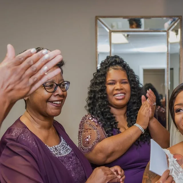 Those special pre-ceremony moments with your girls 🫶📸💒
.
.
.
.
#louisvilleweddingphotography #louisvilleweddingphotographer #louisvillephotographer #louisvilleweddings #louisvillecreators…