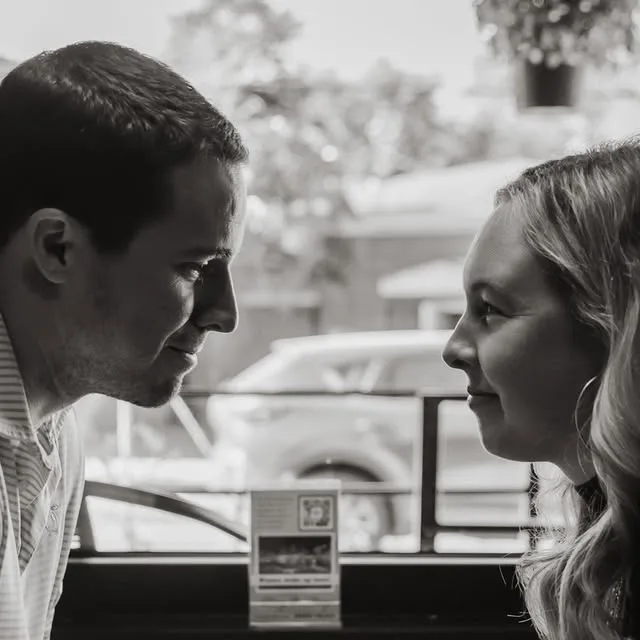 This is your sign to invite me to be the third wheel on date night 📸❤
.
.
.
.
#laurachristinephotography #kentuckyphotographer #engagementphotos #weddingphotographer #louisvilleweddingphotographer…