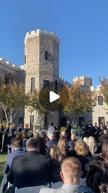 Here’s a behind the scenes look at Nicole and Johnny’s wedding at @thekentuckycastle this past weekend! It was a great day with such an amazing team of vendors! I can’t wait to share their sneak peek…