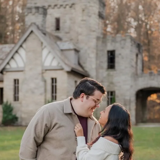 I went all the way to Cleveland for Amanda and Carter’s engagement session! I can hardly choose favorites, everything we shot is SO GOOD!! The location was stunning! I can’t wait for the wedding next…