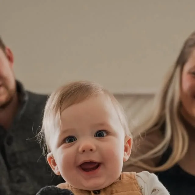 They say time flies when you're having fun. So the first 6 months of Asher's life must have FLOWN by - because this kid knows how to have a good time! I'm so grateful I got to capture this milestone…