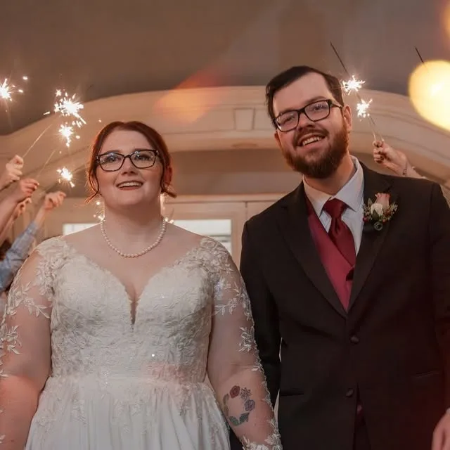 I have been SO BUSY editing all of my fall weddings, I almost forgot about posting on social media! I delivered Krista and Jheryd's wedding gallery recently, so I wanted to share some more of their…