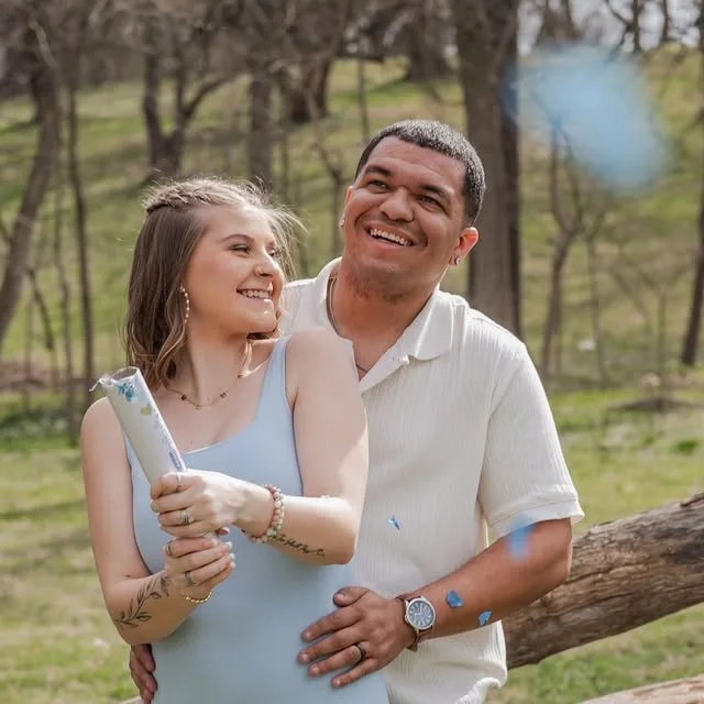 ICYMI📣: You can score a complimentary mini session or $50 off a regular photo session if you refer your friends to me! Wedding bookings = mini session, photo session bookings = $50 off your next…